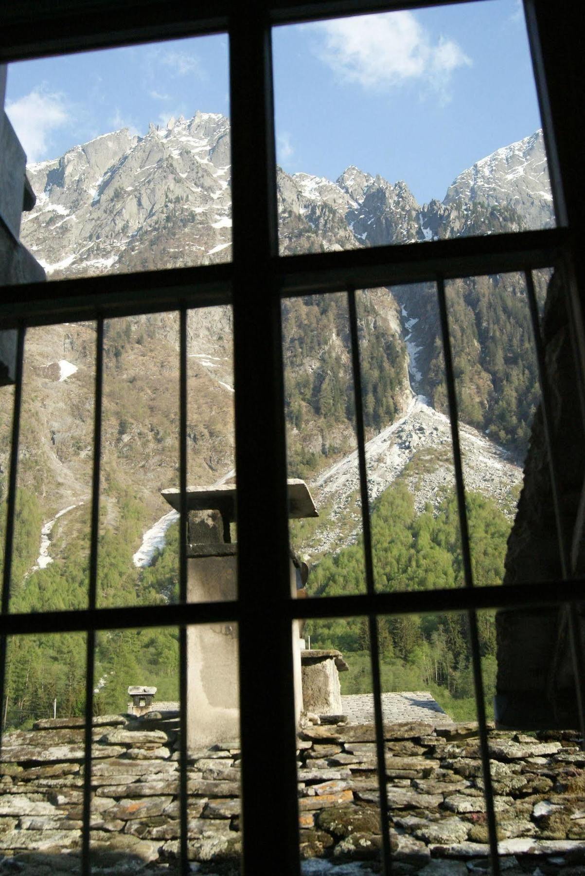 Albergo Piz Cam Vicosoprano Exterior foto